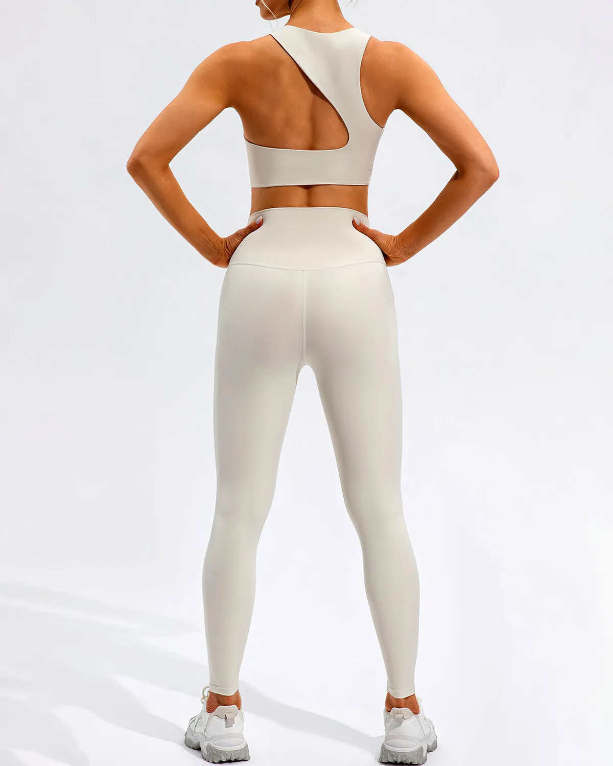 Cassandra Sports Bra - White