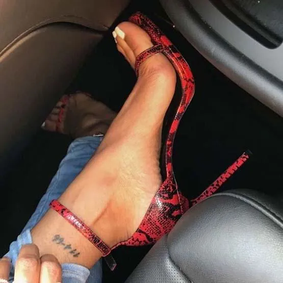 Gladiators High Heel Buckle Leather Sandals