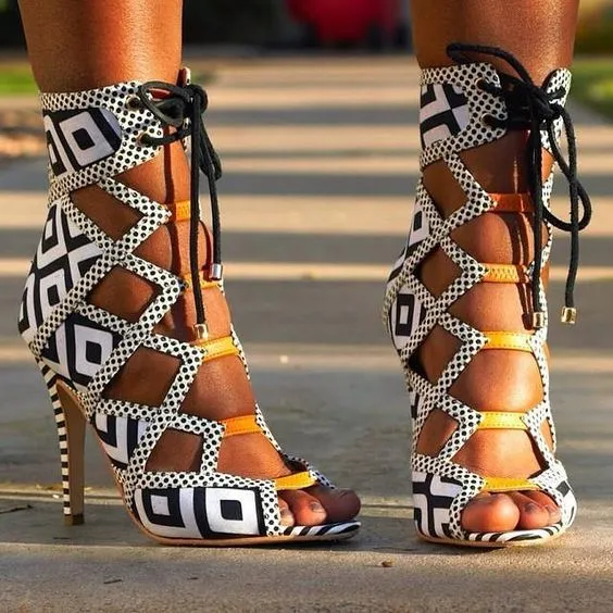 Gladiators Strap Heel Lace Up Sandals