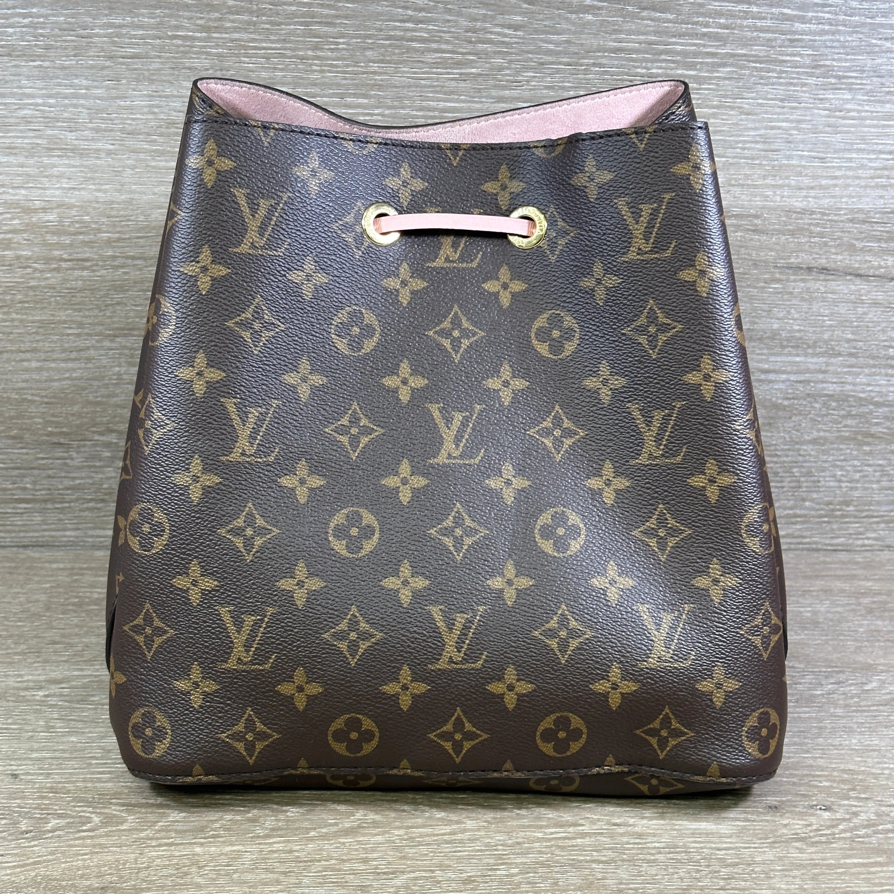 Louis Vuitton NéoNoé Monogram - Rose Poudre
