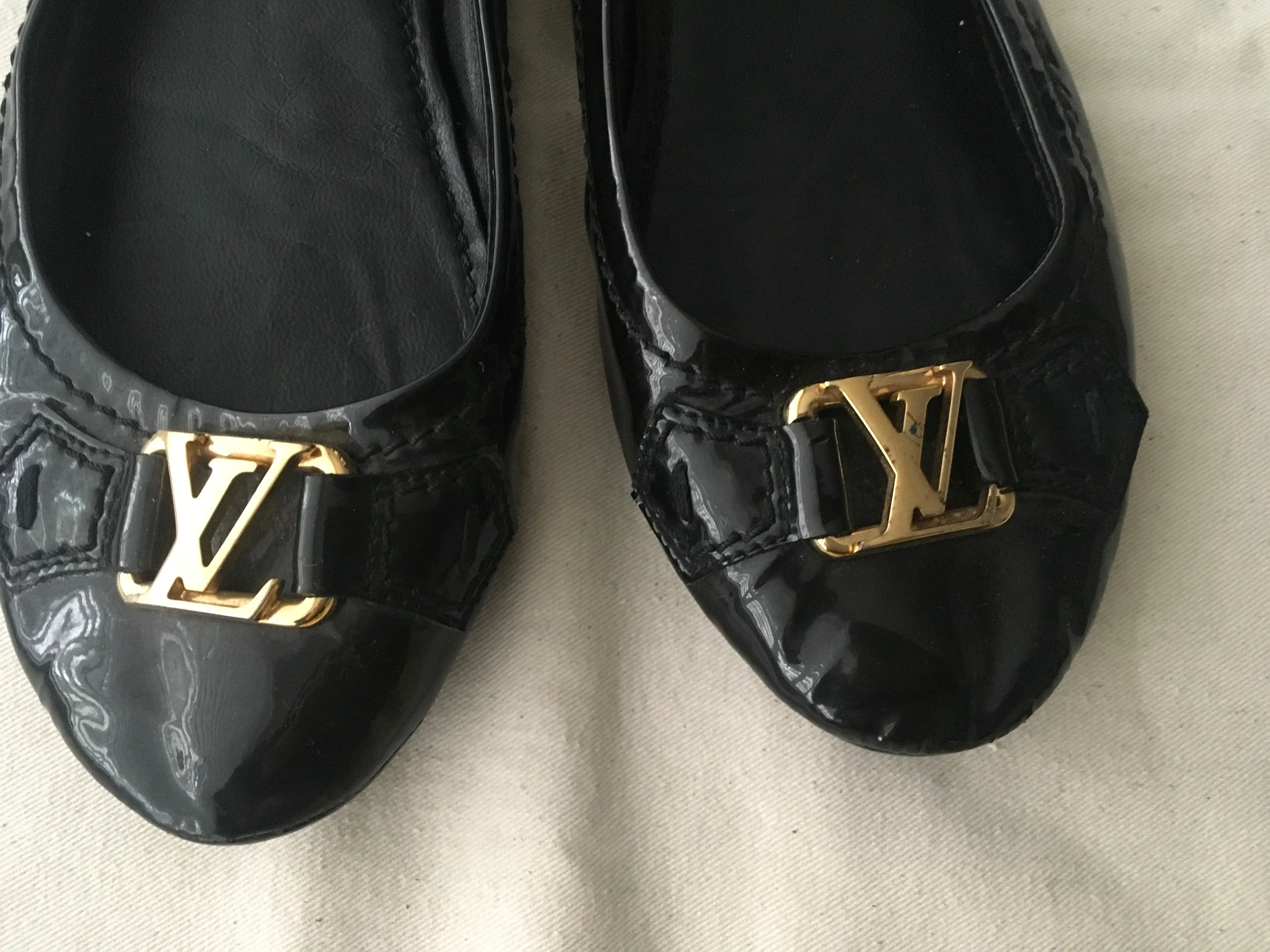LOUIS VUITTON Patent Leather Ballet Flats Shoes Size 36 ladies