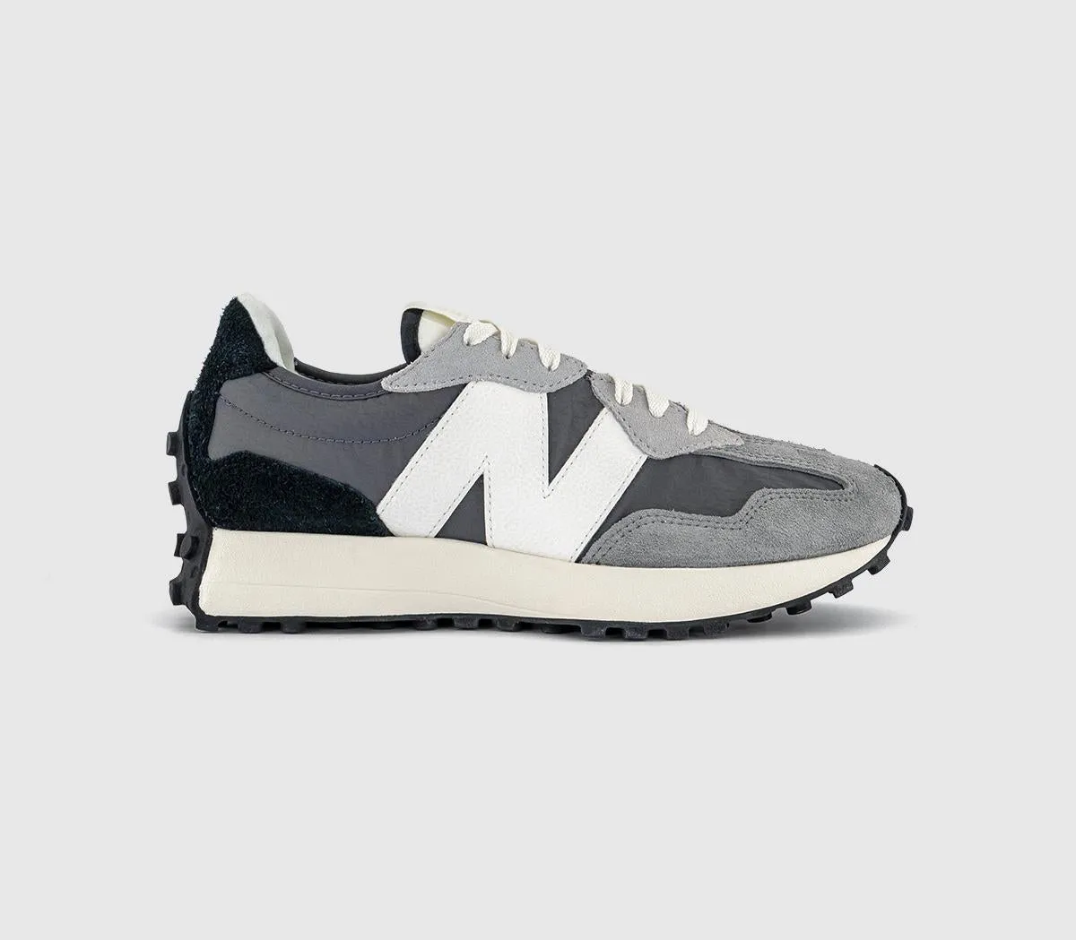New Balance 327 Trainers Magnet