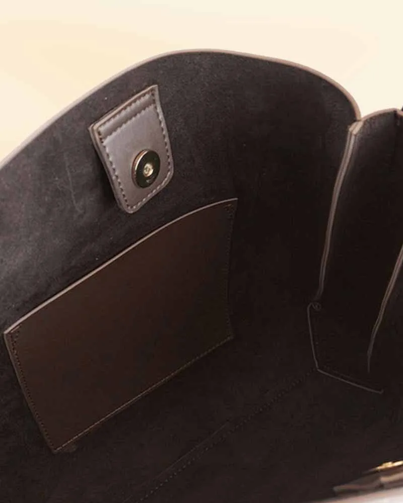 Pricy Escape Tote leather bag