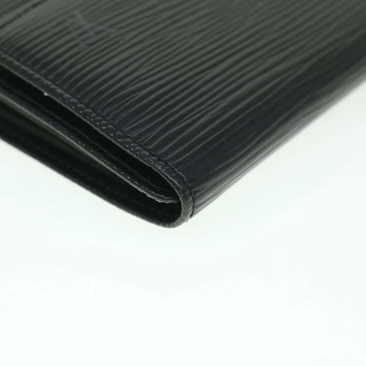 Trendy Inspired Louis Vuitton Epi Porte 12 Cartes Crdit Trifold Wallet Noir M63472 Lv Auth 56121