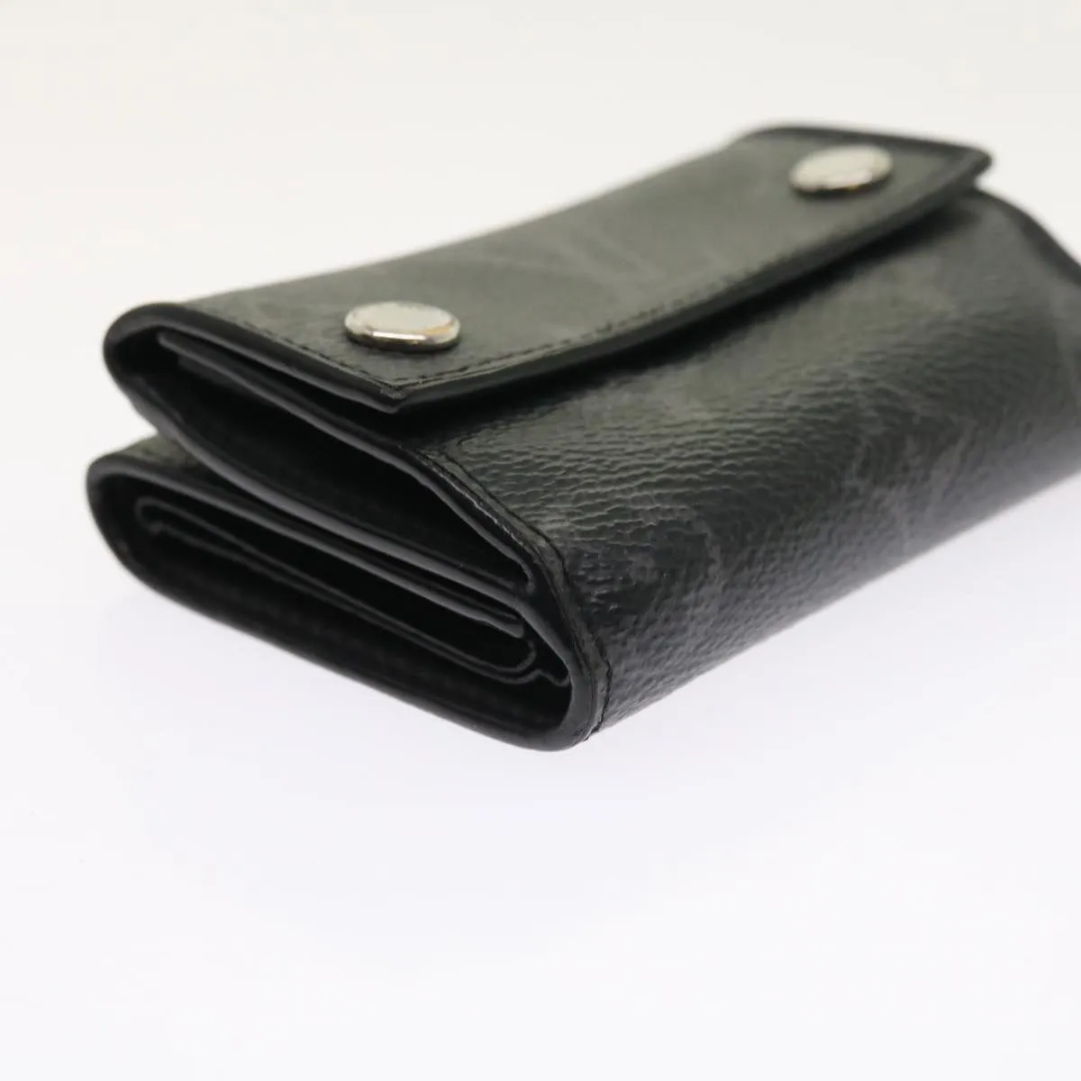 Trendy Inspired Louis Vuitton Monogram Eclipse Discovery Compact Wallet M67630 Lv Auth 54538