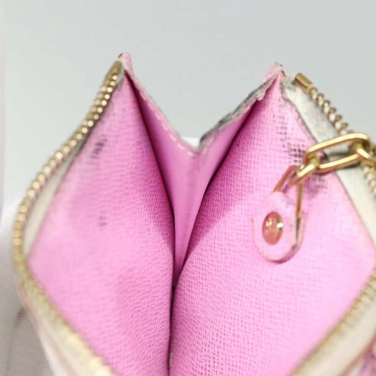 Trendy Inspired Louis Vuitton Multicolor Pochette Cles Nm Coin Purse White M93734 Lv Auth 88038