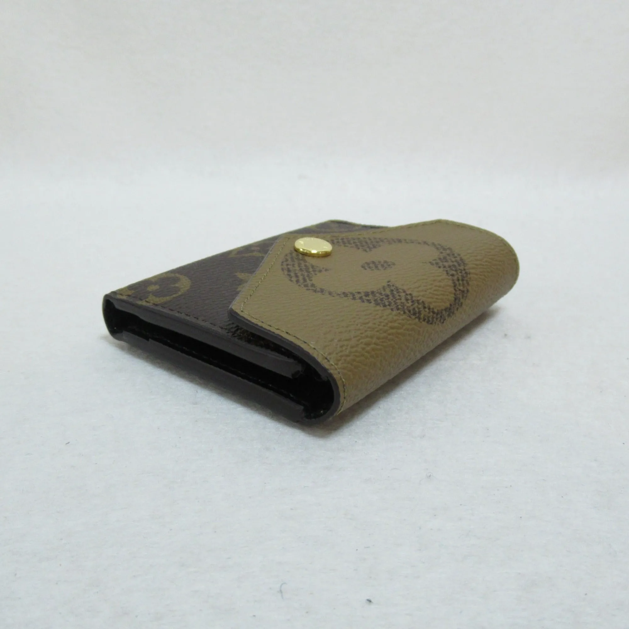 Trendy Inspired Louis Vuitton Portefeiulle Zoe Tri-fold Wallet Brown Monogram / Giant Pvc Coated Canvas M80725