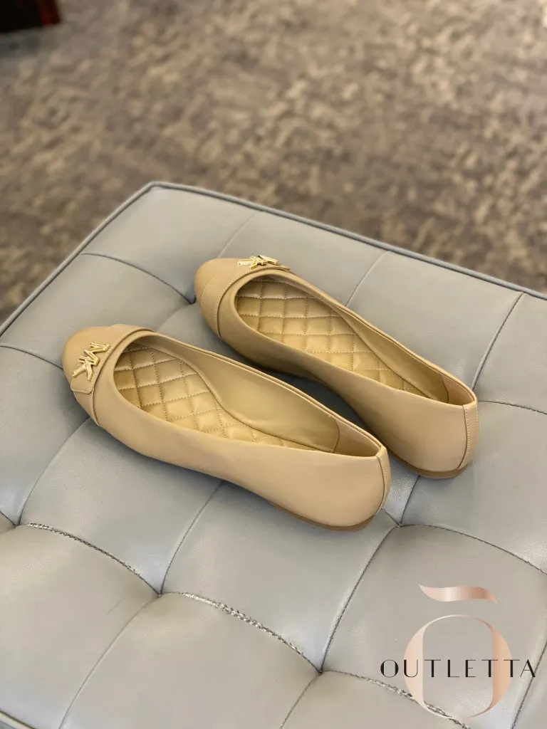 Women's Jilly Round Toe Ballet Flats - Camel
